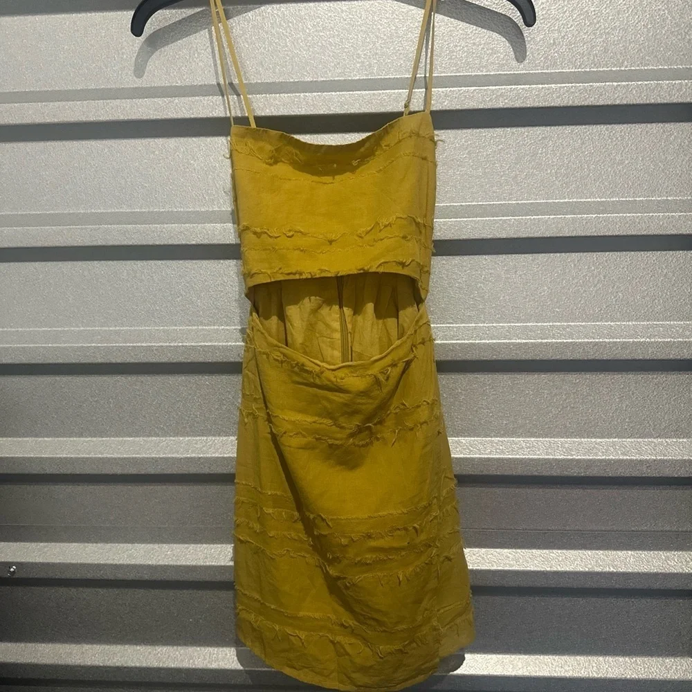 Cotton Candy LA Mustard Cut Out Dress Medium NWT - Picture 5 of 10